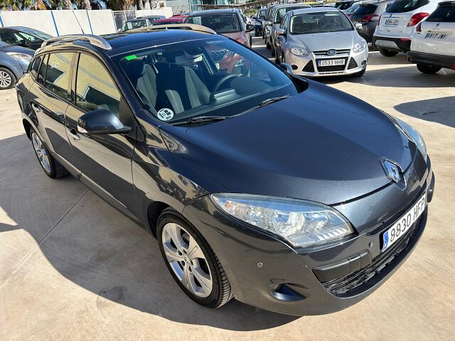 RENAULT MEGANE ESTATE LIMITED 1.5 DCI AUTO SPANISH LHD IN SPAIN 92K SUPERB 2011